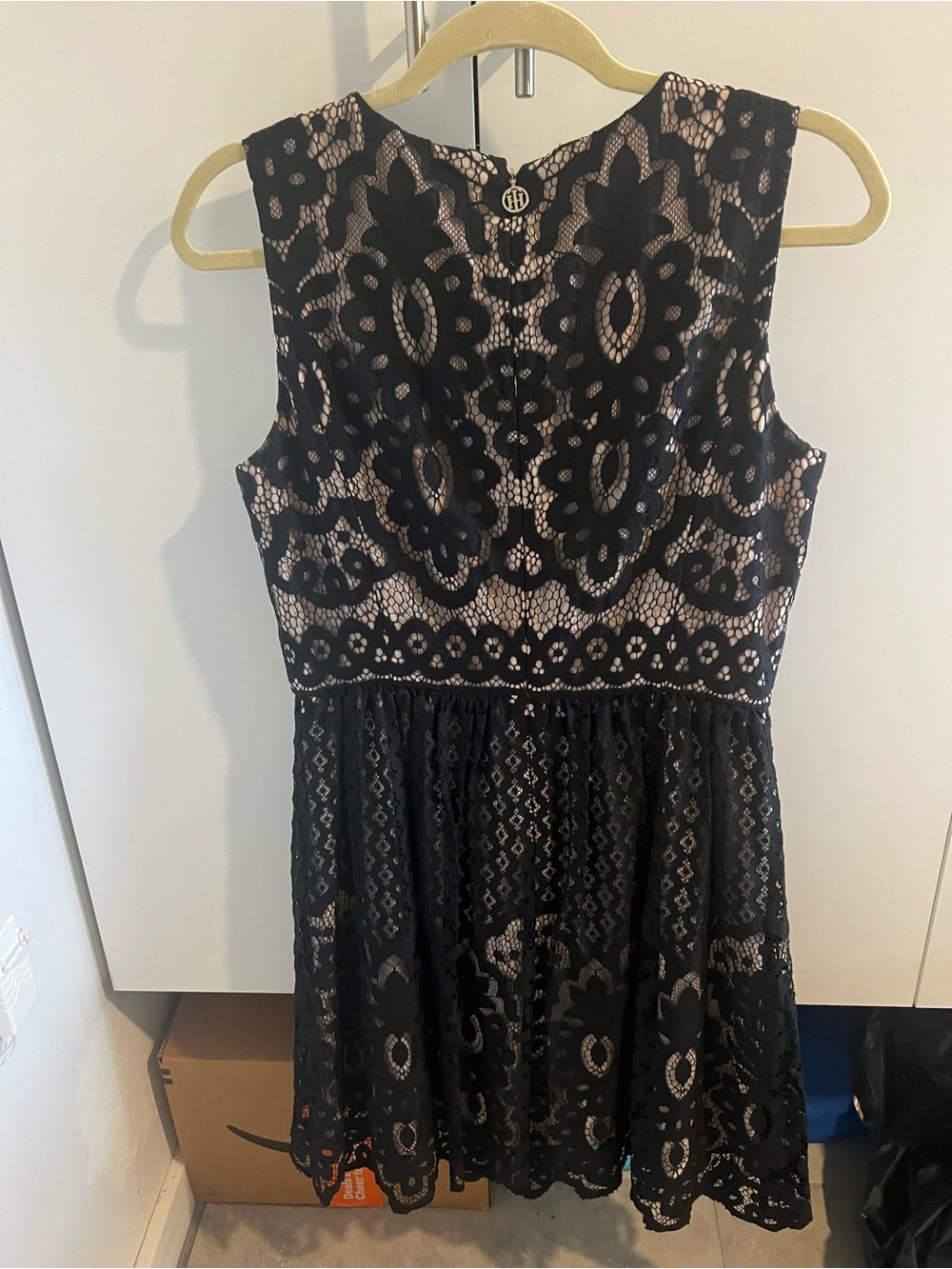 Tommy Hilfiger Black Lace Overlay Dress with Nude Lining - Picture 2 of 4